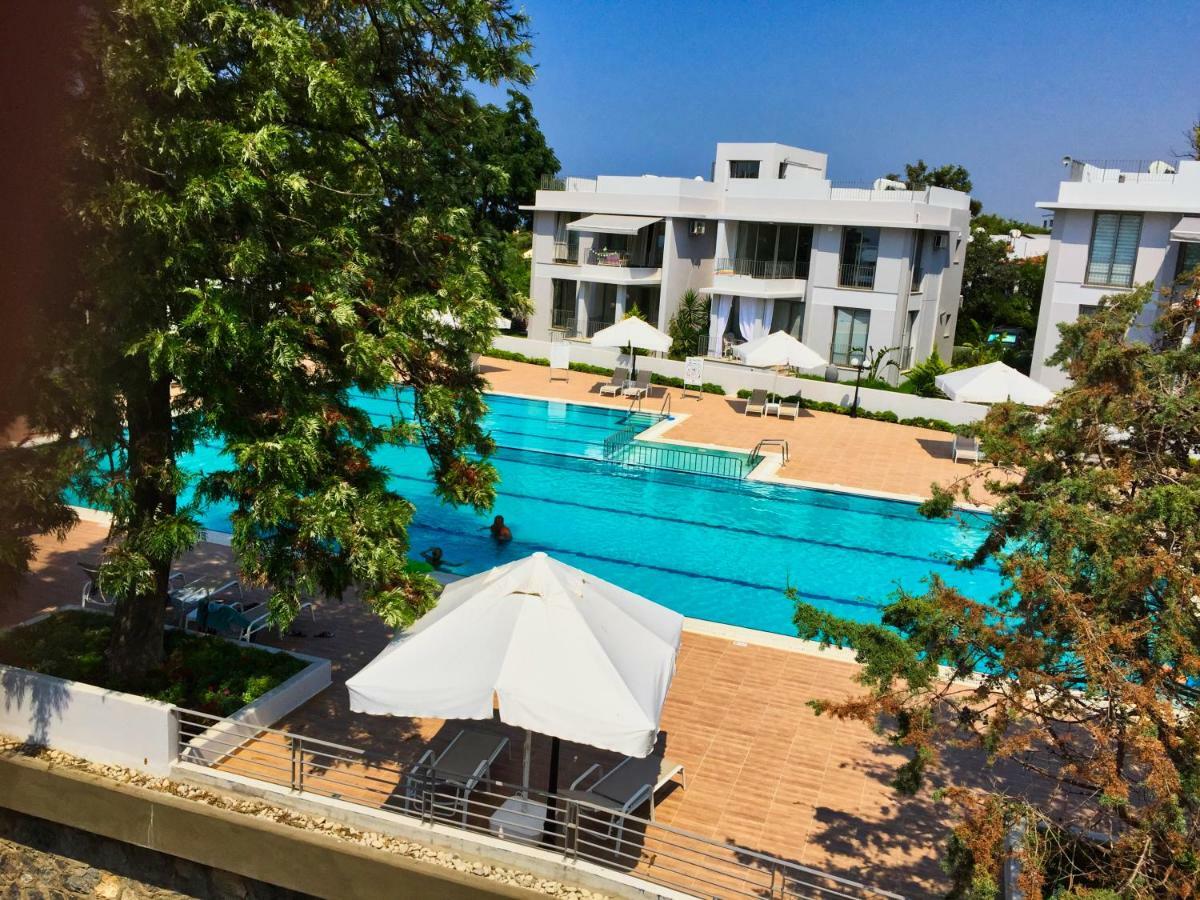 Milos Park Home - Alsancak Karavas  ภายนอก รูปภาพ